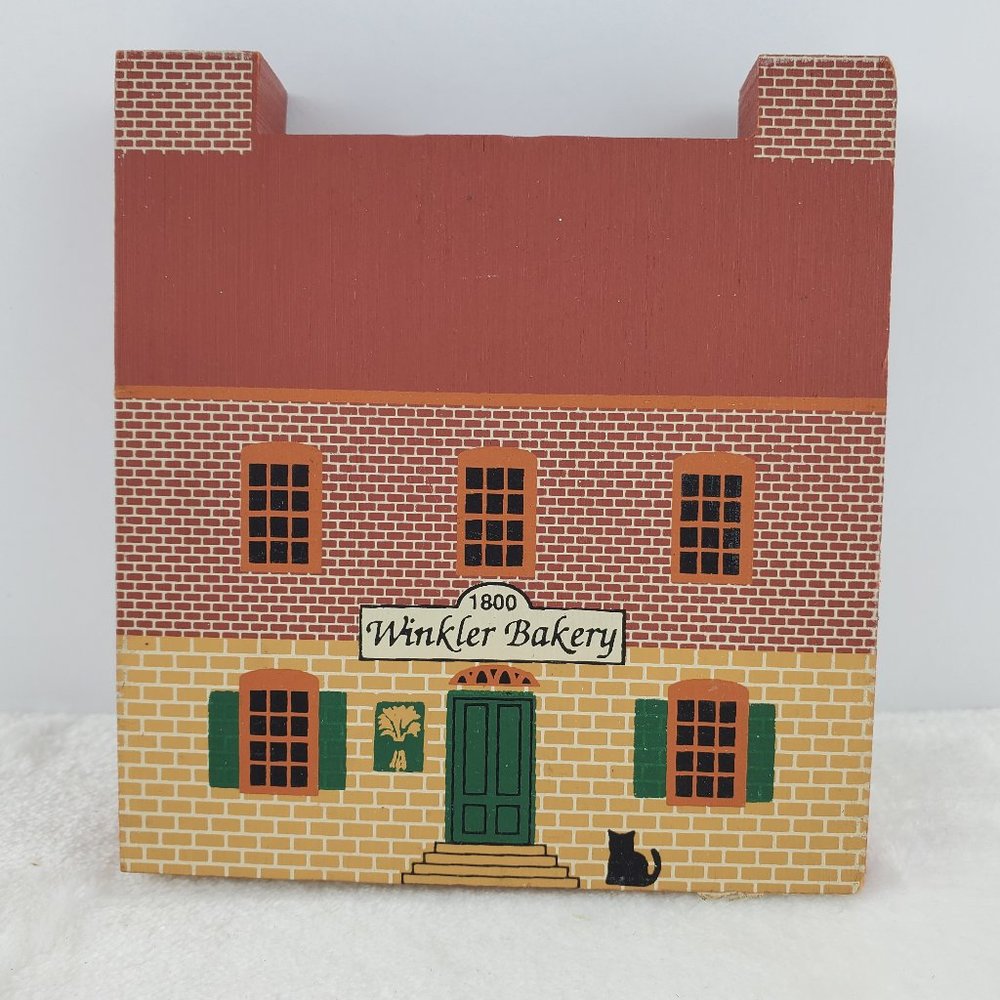 The Cats Meow Village 1800 Winkler Bakery